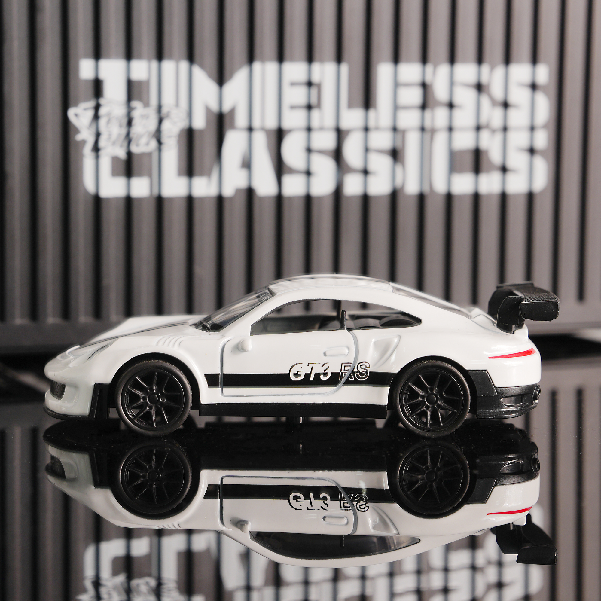 1:32 White Gt3 Rs Alloy Race C - Kids Toys Young review and price